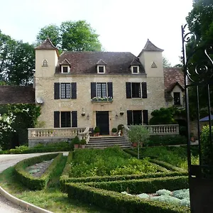 le-manoir-des-tuileries.midi-pyreneeshotels.com/