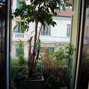 Arome 3*, Nizza Francia